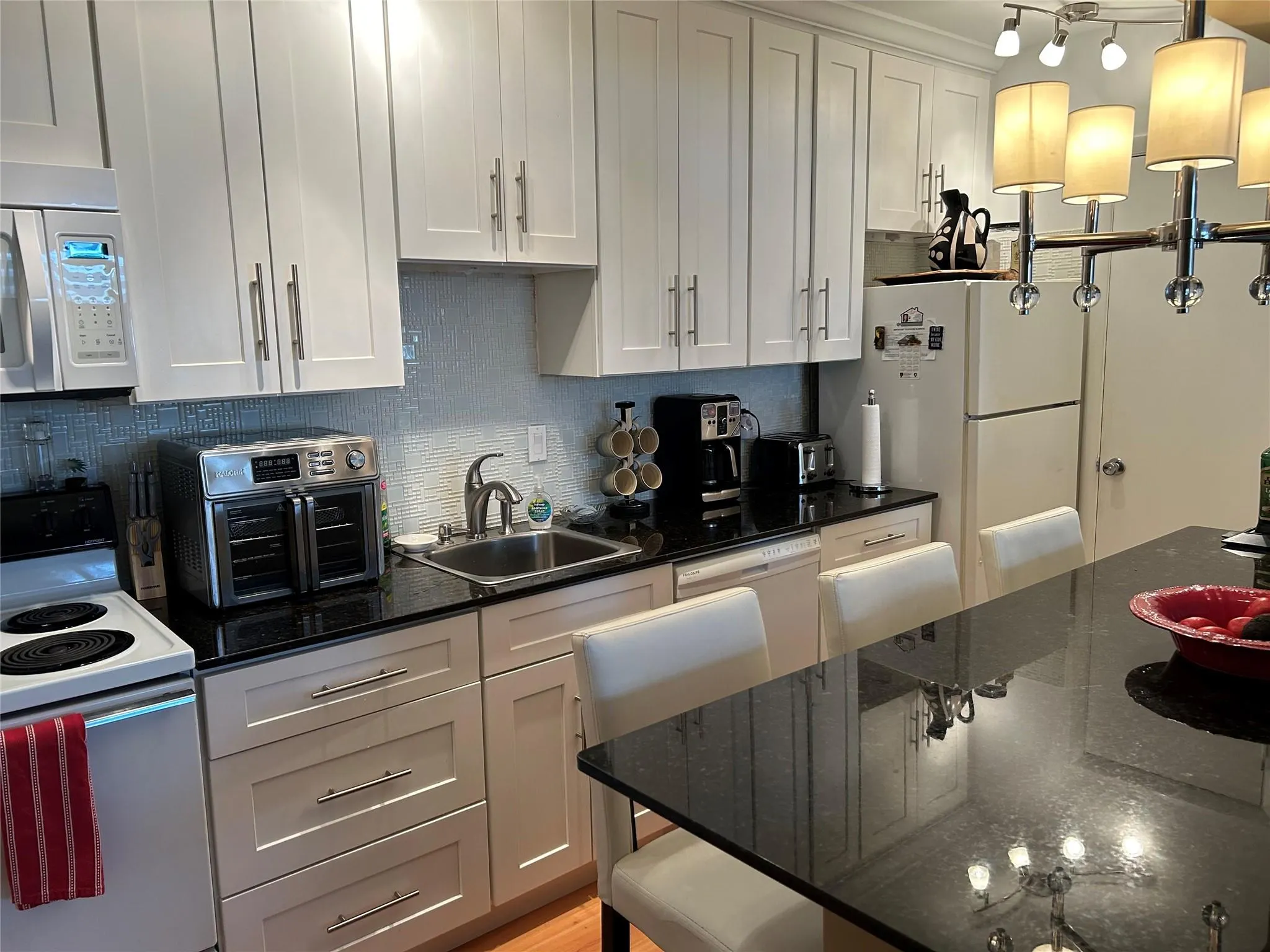 1821 NE 62nd St, #331