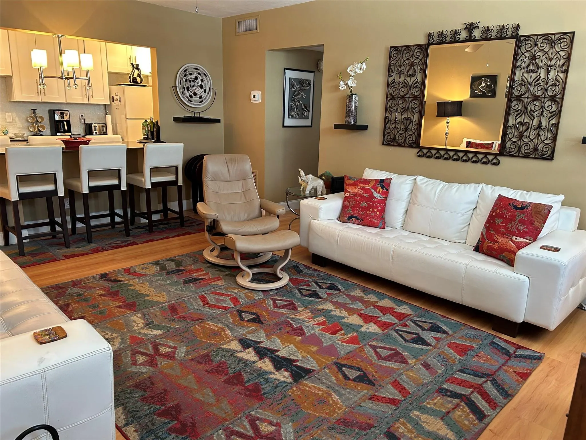 1821 NE 62nd St, #331