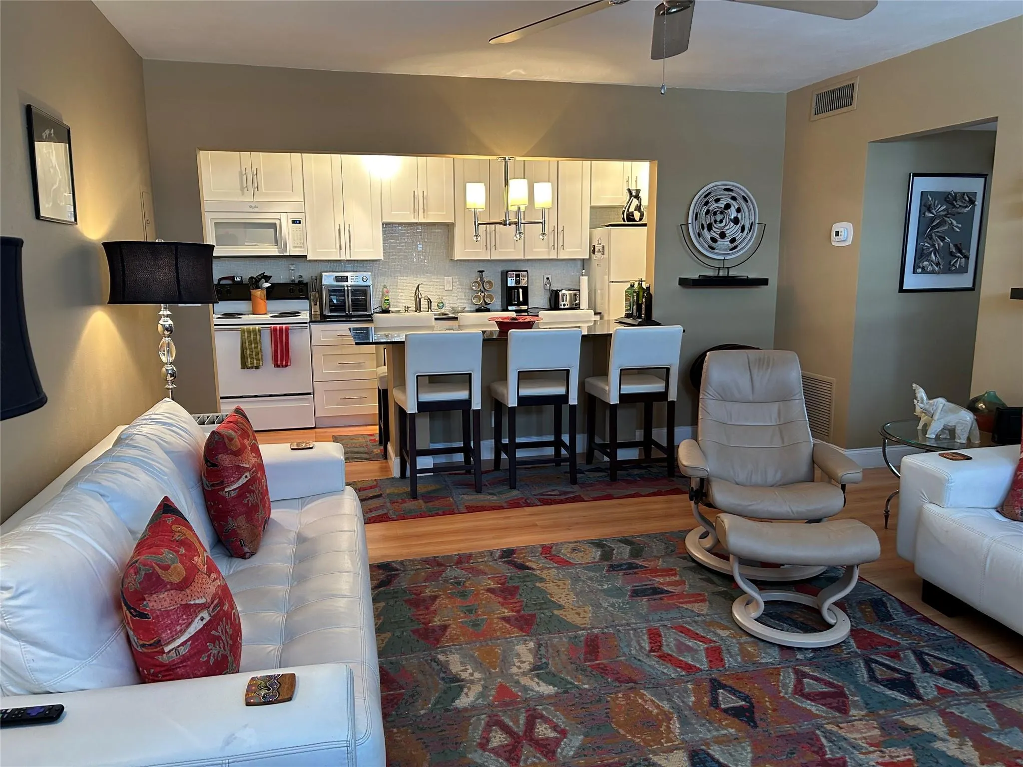 1821 NE 62nd St, #331