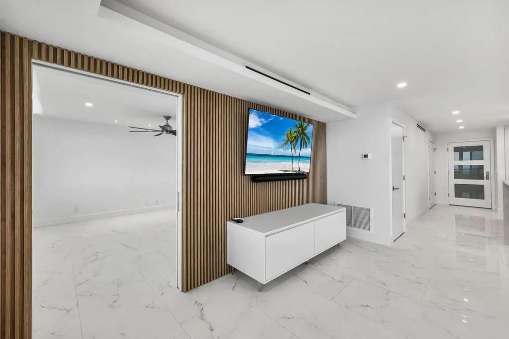 545 S Fort Lauderdale Beach Blvd, #1701