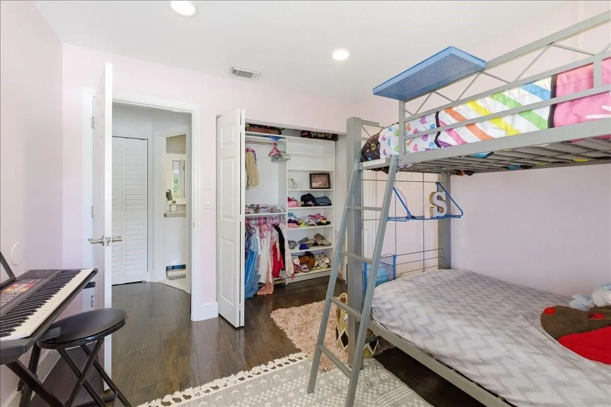 3370 Beau Rivage Dr, #2X
