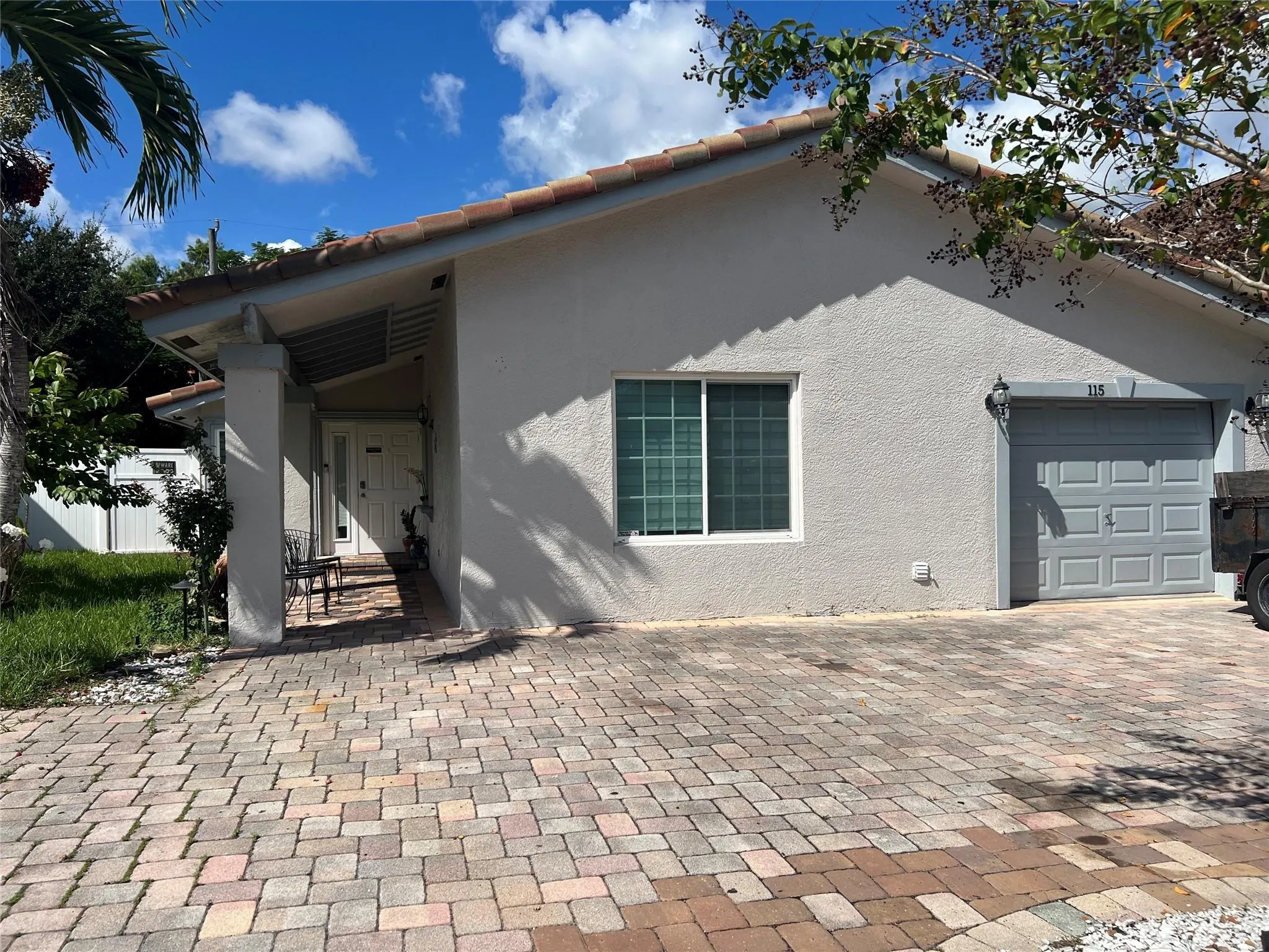 115 SW 34TH