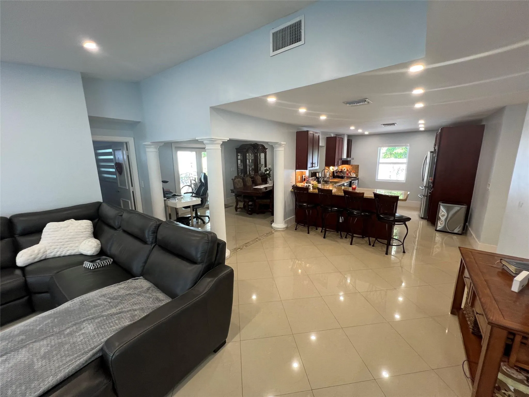 115 SW 34TH
