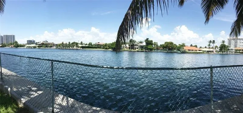 2001 S Ocean Dr, #1