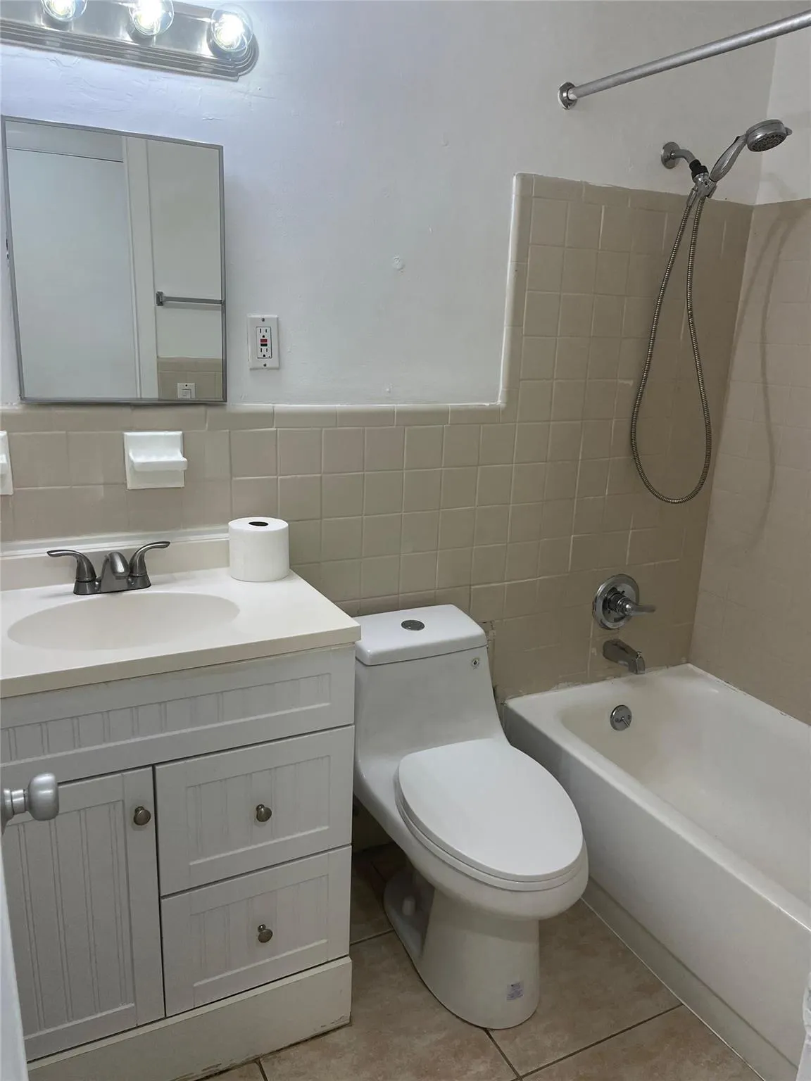 2001 S Ocean Dr, #1