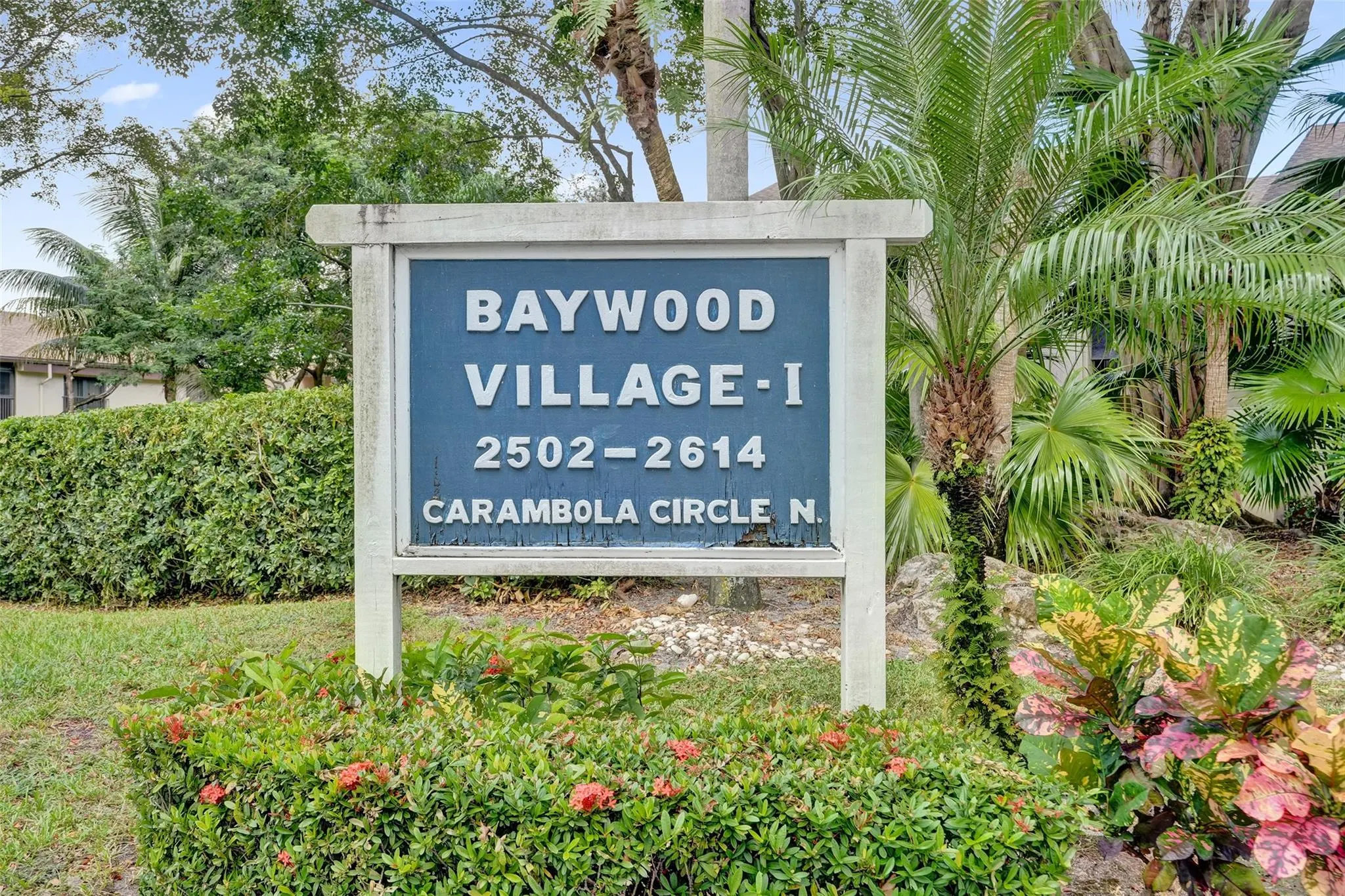 2518 Carambola Circle N, #1813
