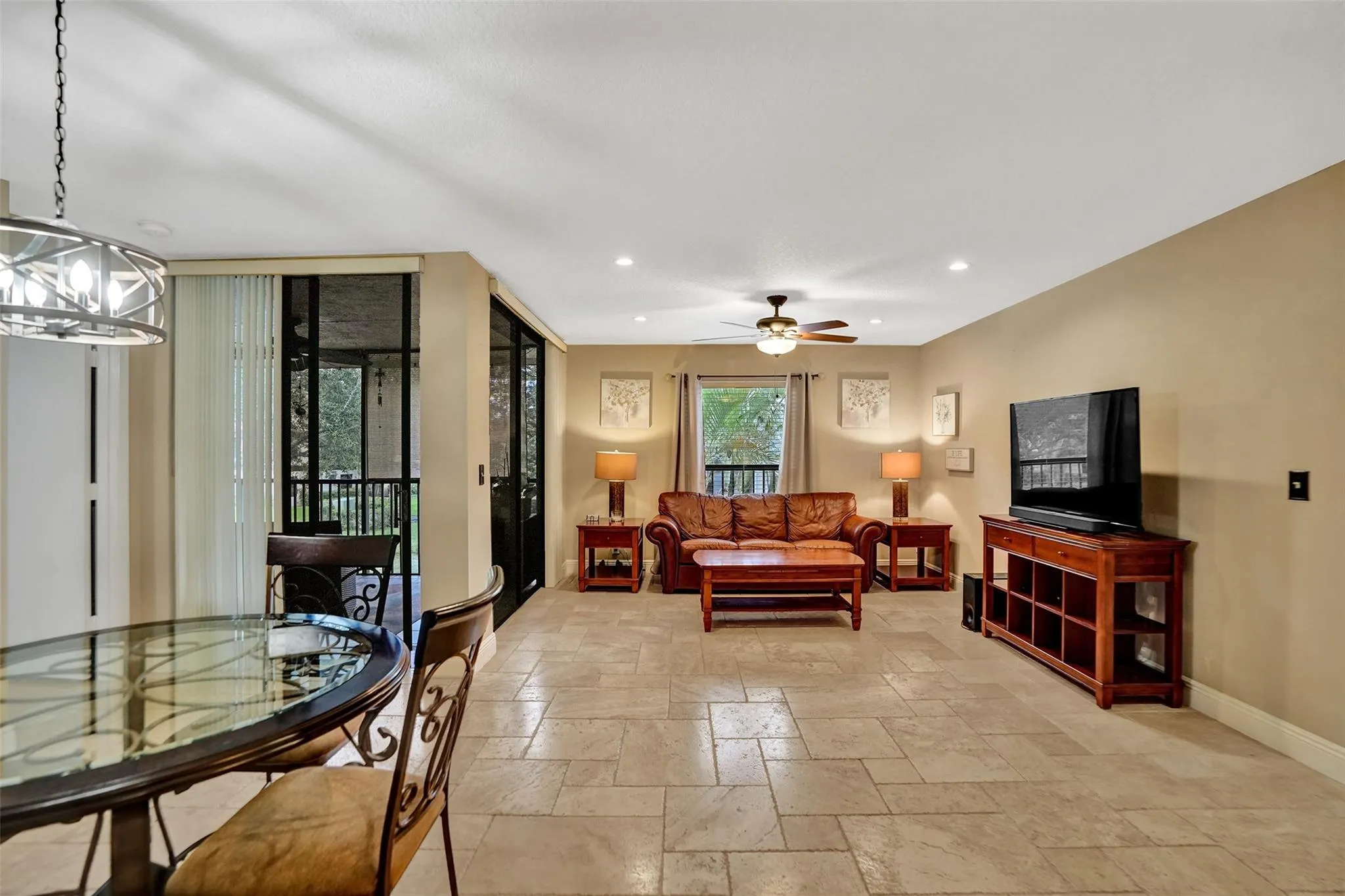 2518 Carambola Circle N, #1813