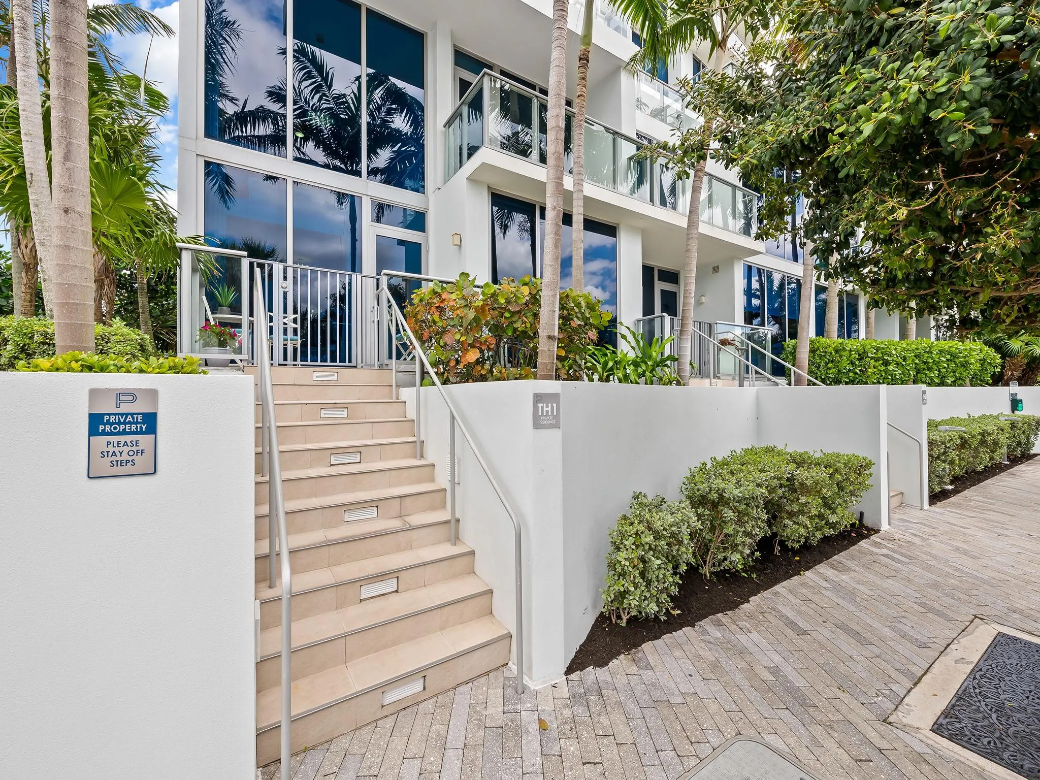 701 N Fort Lauderdale Beach Boulevard, #TH1