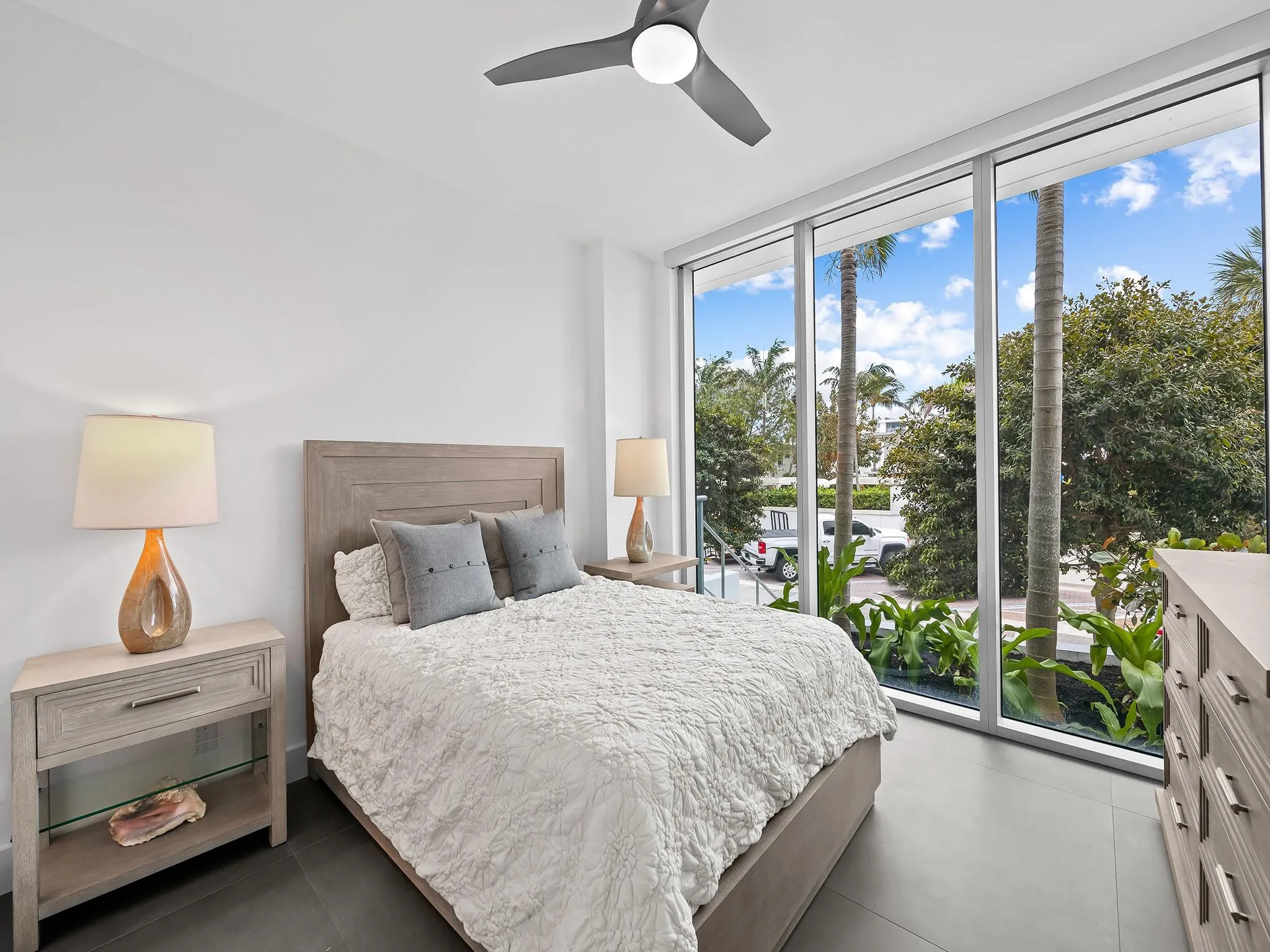 701 N Fort Lauderdale Beach Boulevard, #TH1