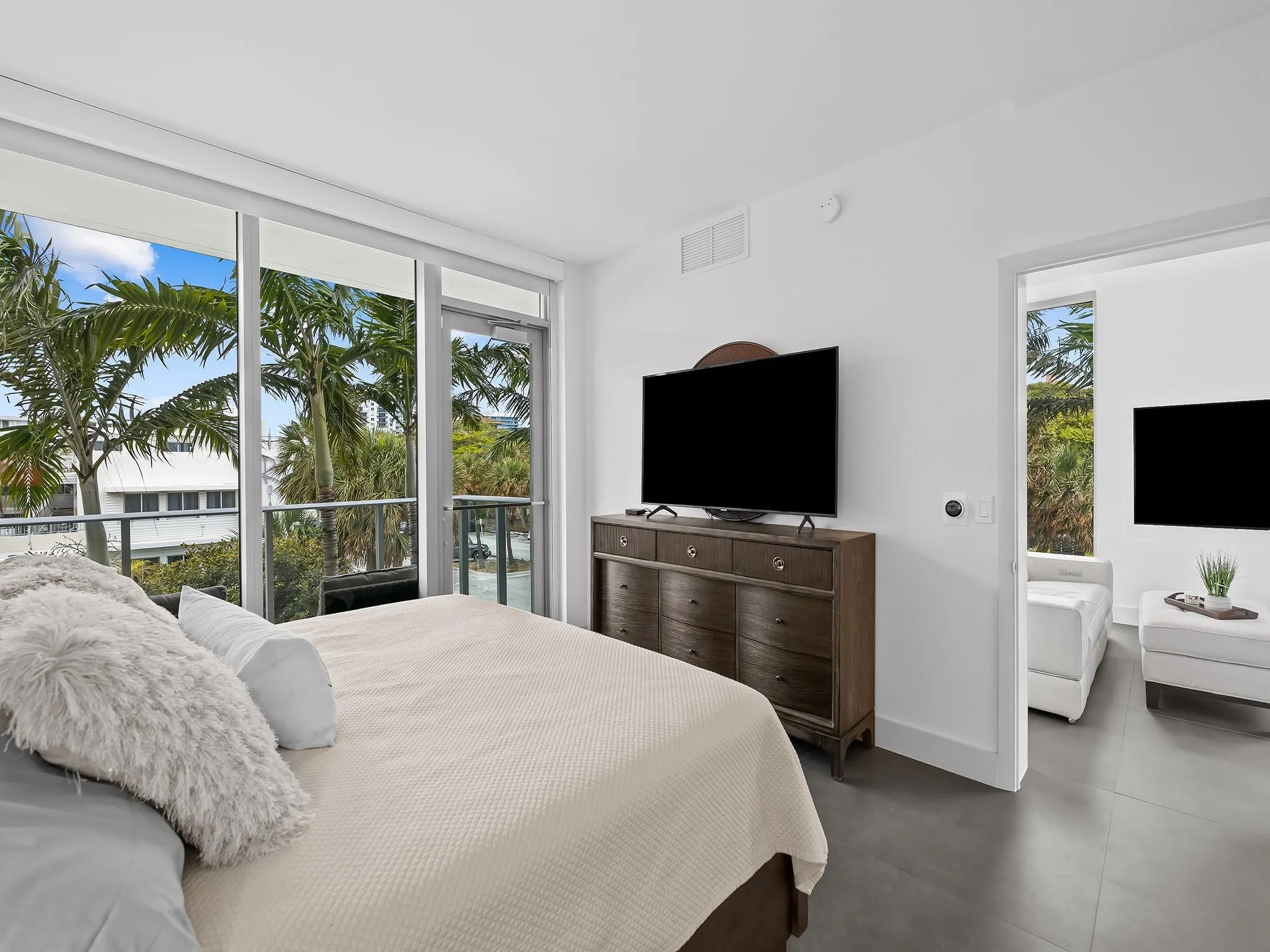 701 N Fort Lauderdale Beach Boulevard, #TH1