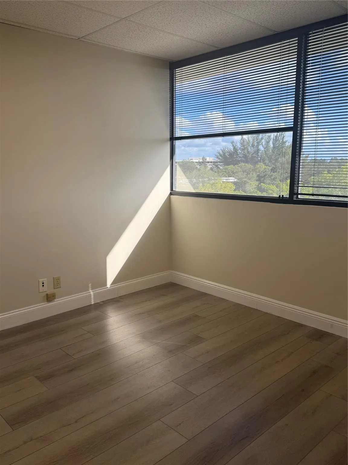 9900 W Sample Rd