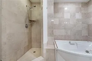 18101 Collins Ave, #1604