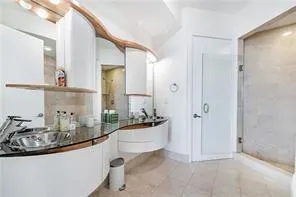 18101 Collins Ave, #1604