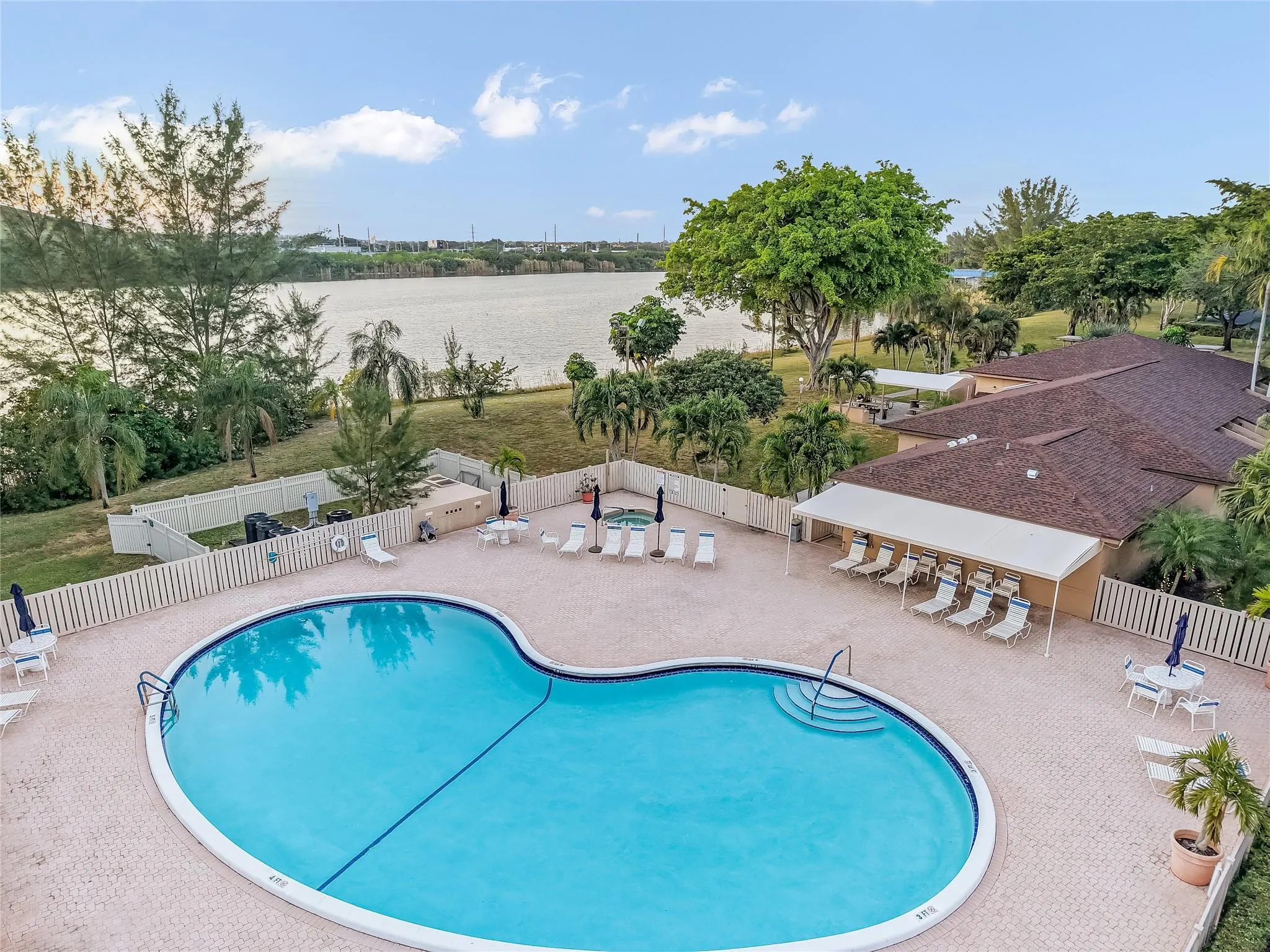 4550 NW 18th Ave, #604
