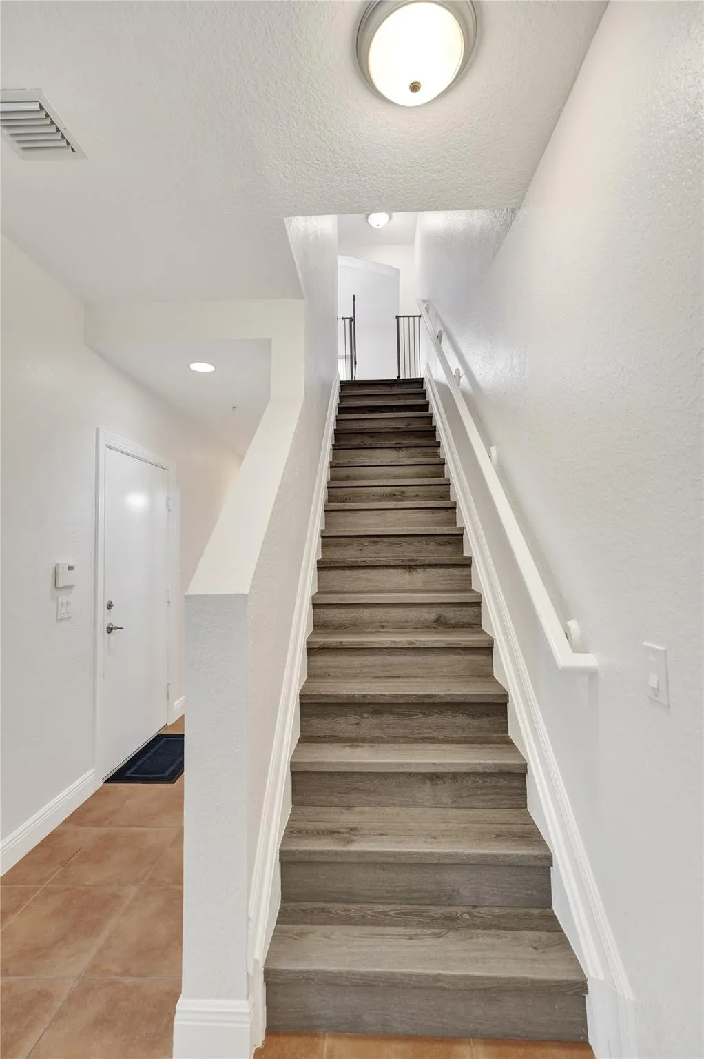 228 SW 6th Ct