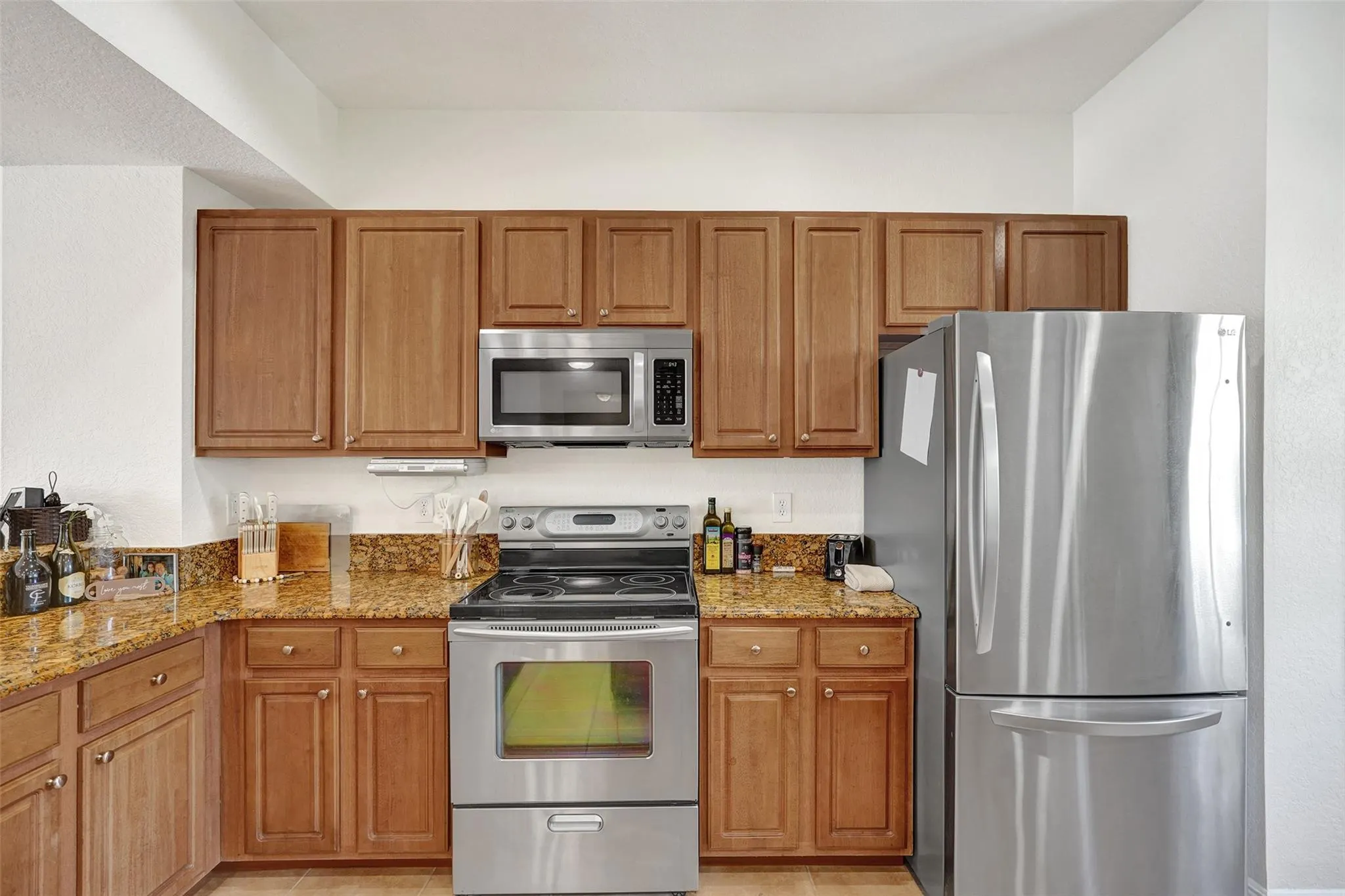 228 SW 6th Ct
