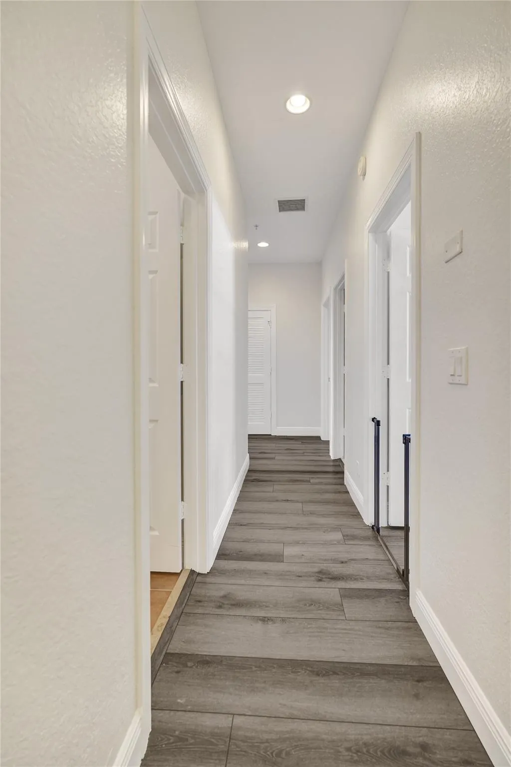 228 SW 6th Ct