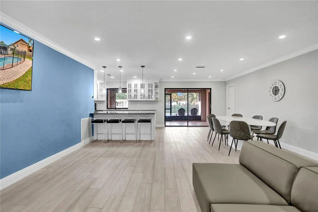 5170 SW 89th Ter