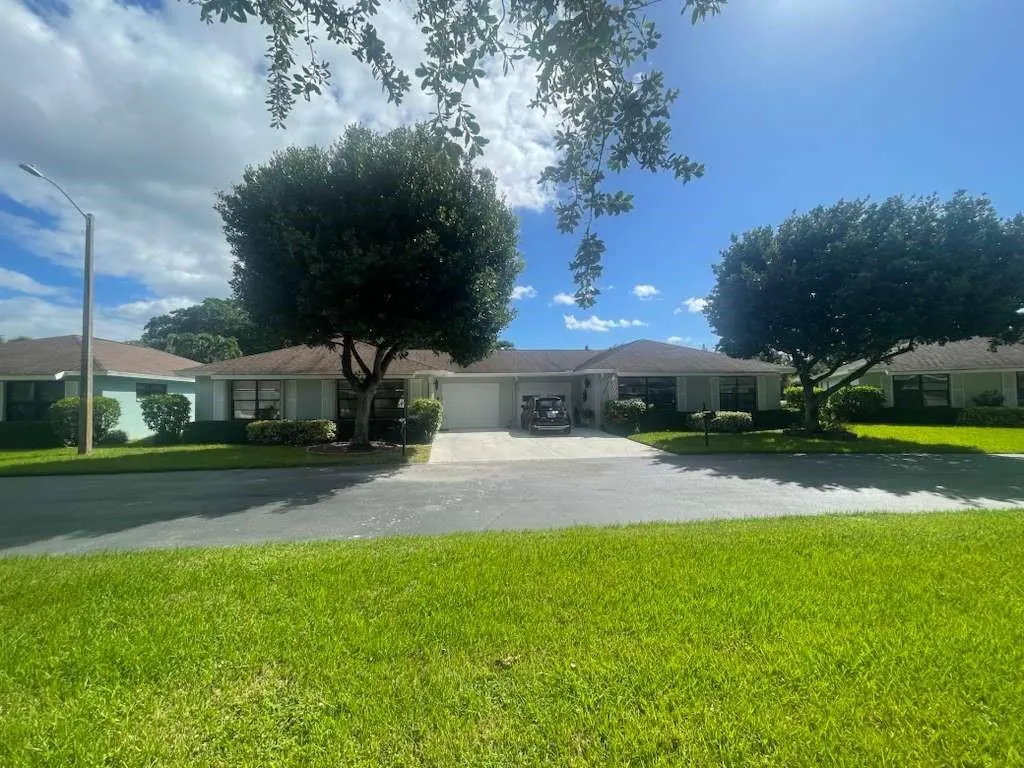 9890 Cassia Tree Way, #A