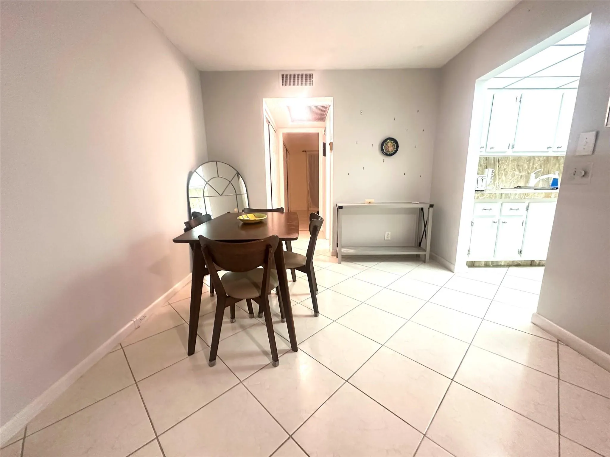 4007 Ellesmere A, #4007