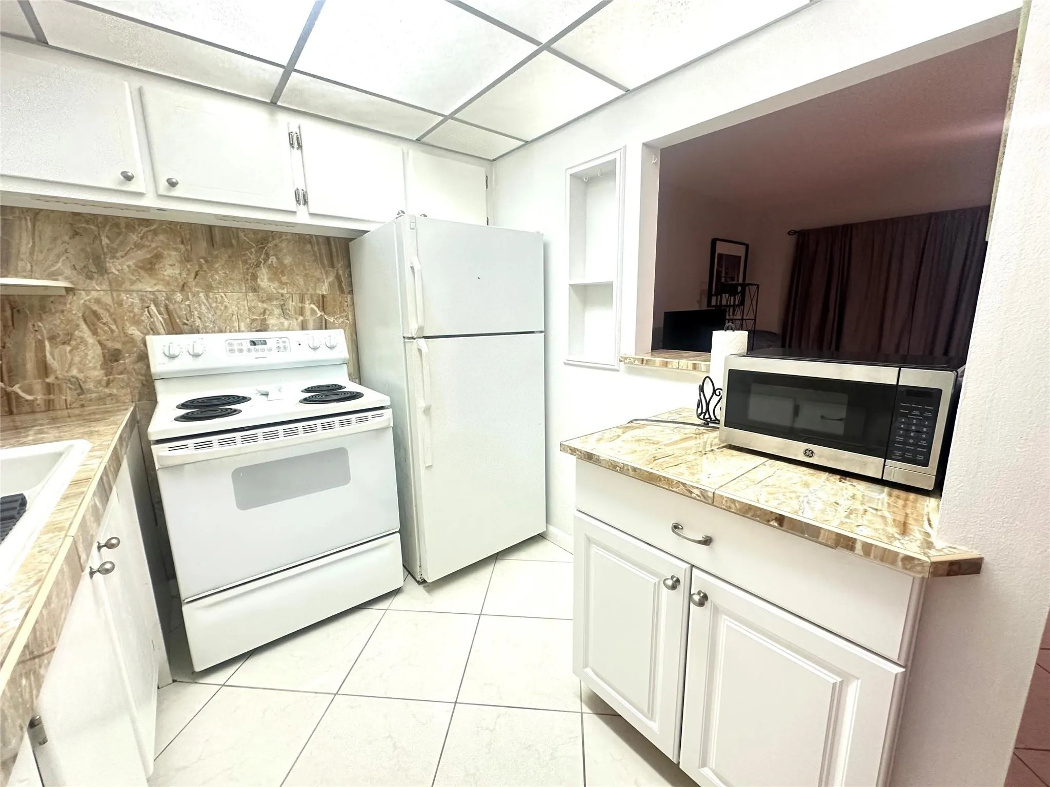 4007 Ellesmere A, #4007