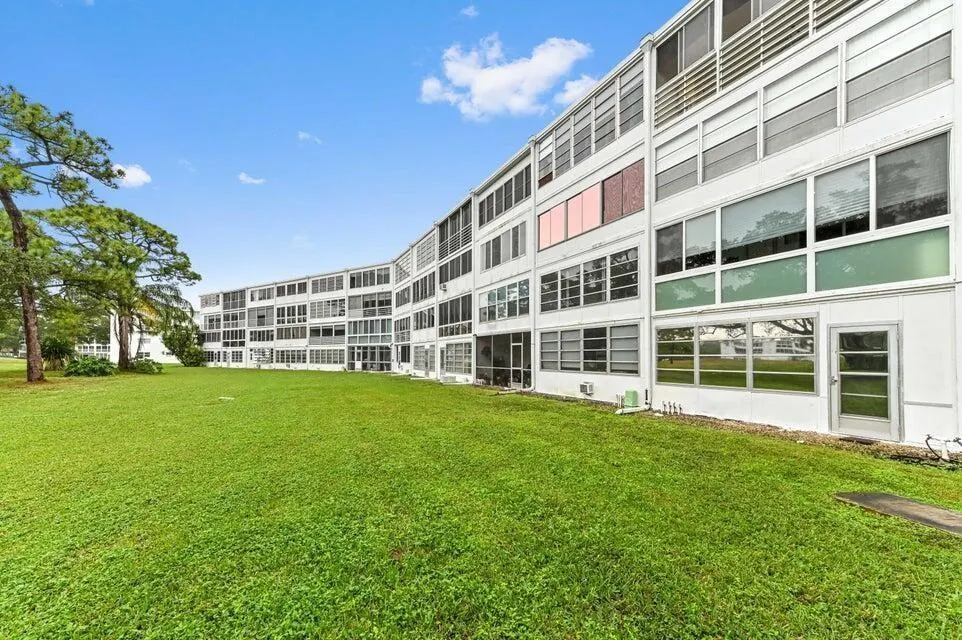 4007 Ellesmere A, #4007