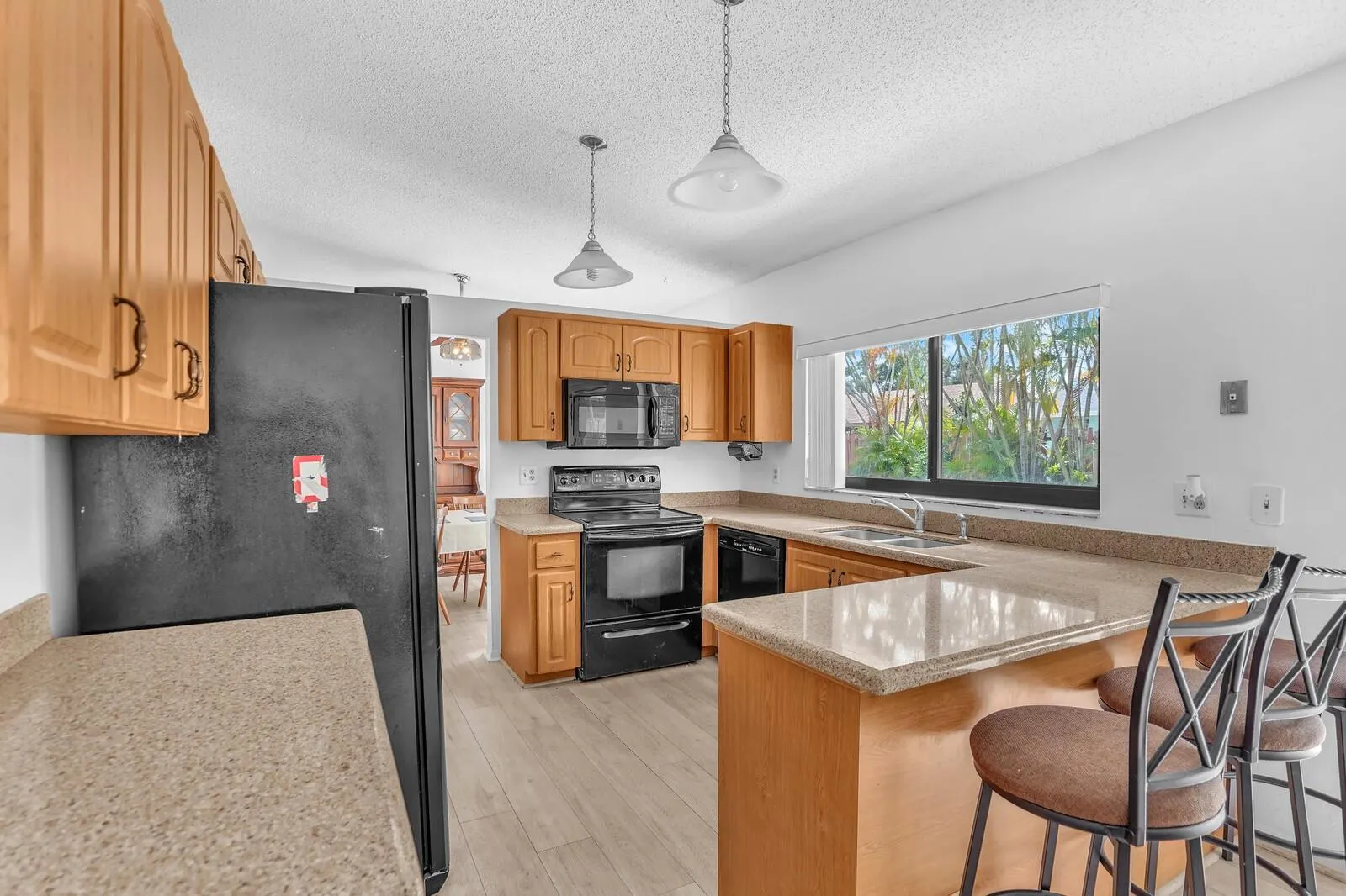 8330 NW 52nd Ct