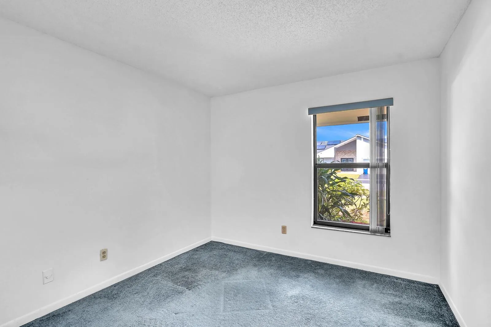 8330 NW 52nd Ct