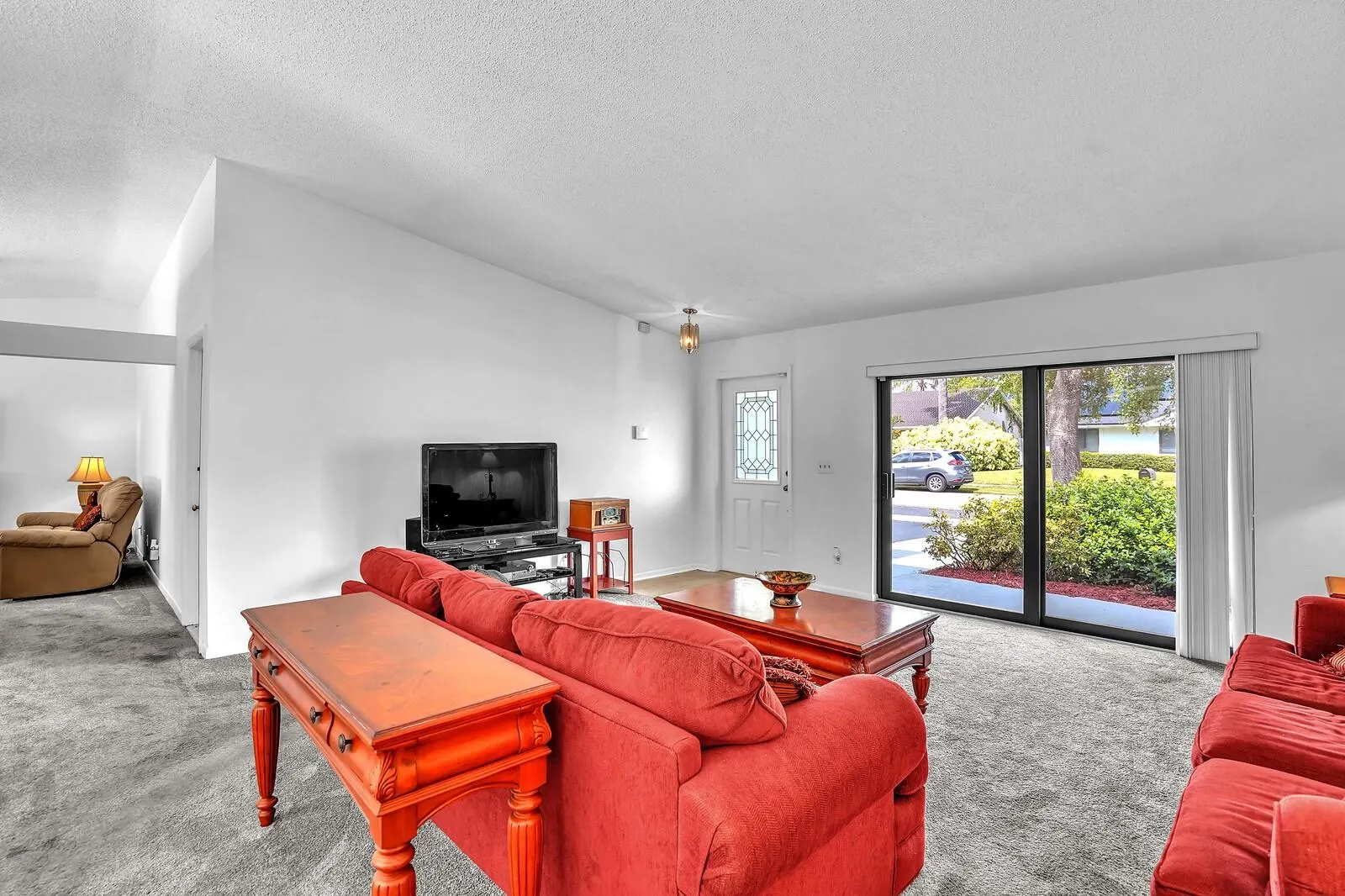 8330 NW 52nd Ct