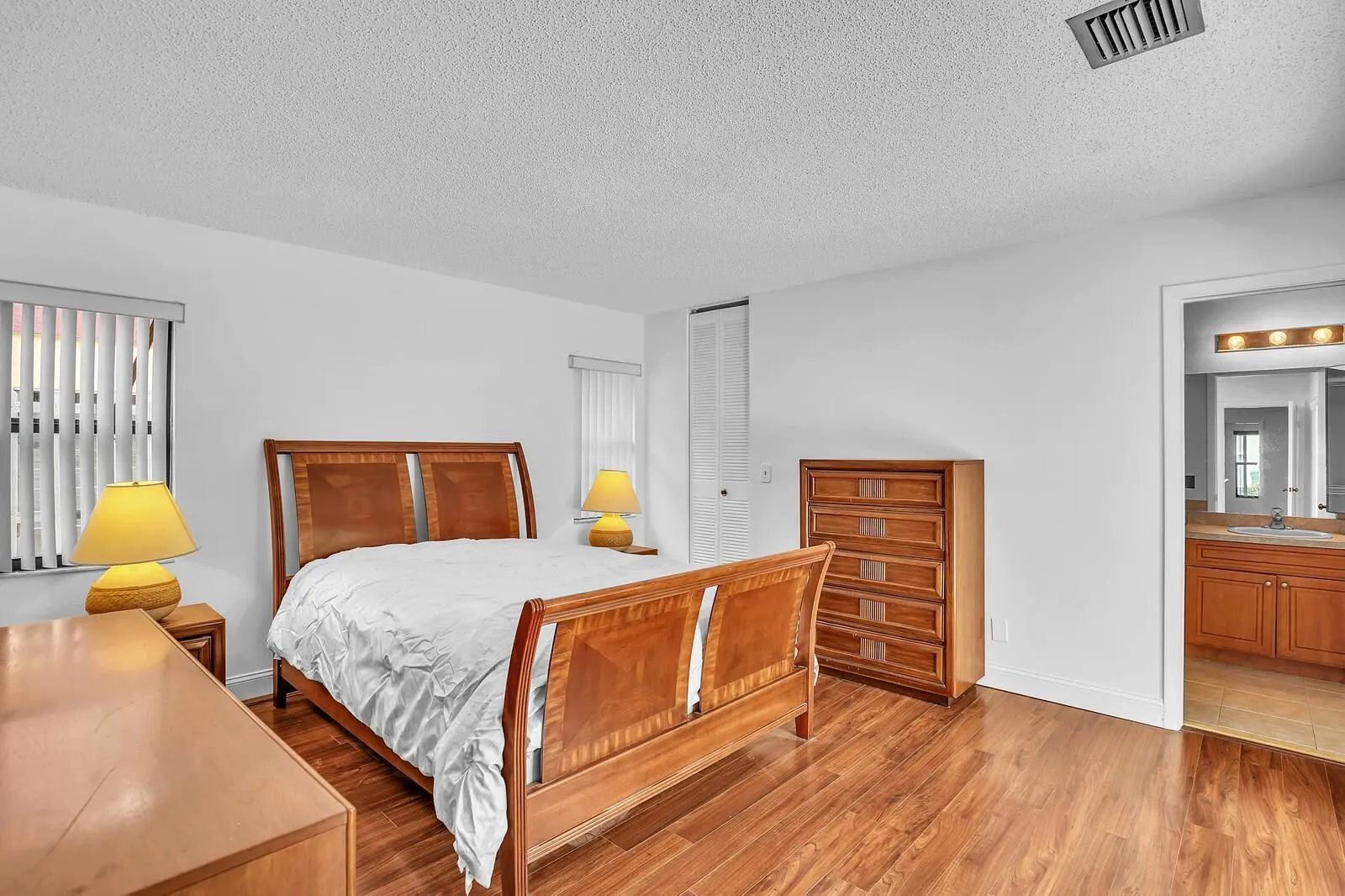 8330 NW 52nd Ct