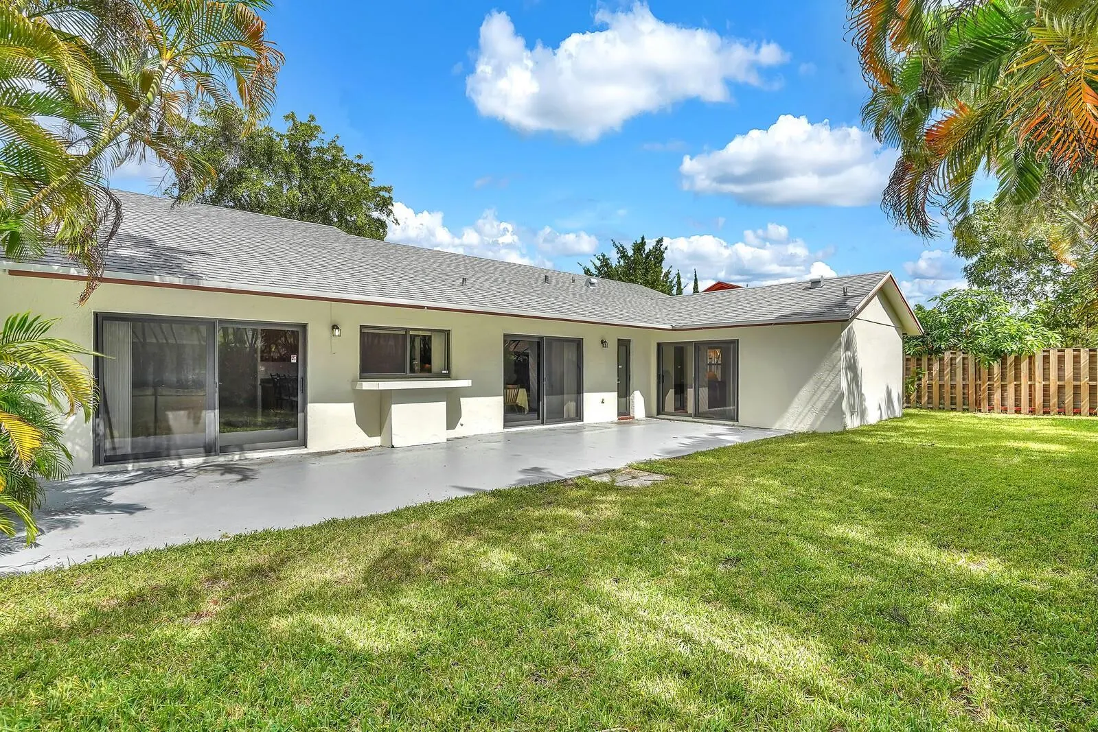 8330 NW 52nd Ct