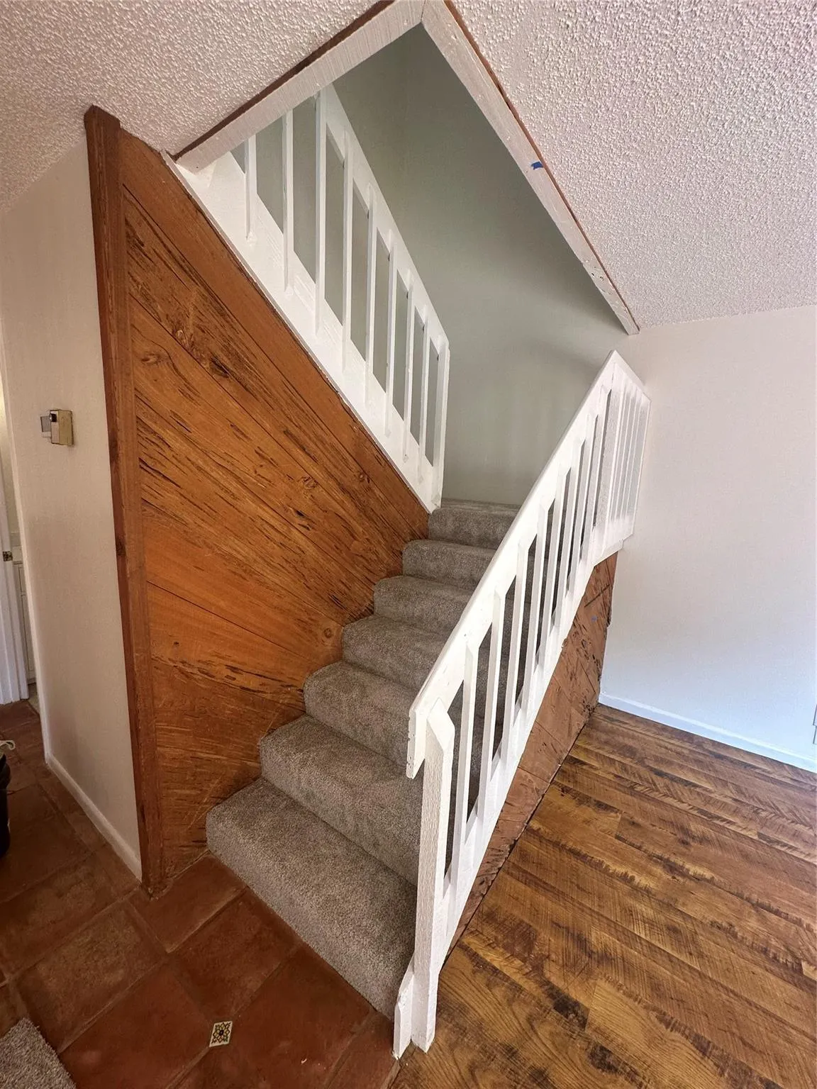 5748 SE Riverboat Dr