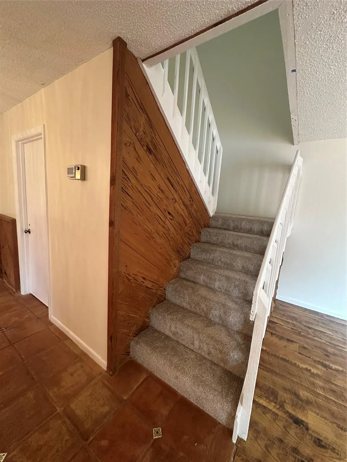 5748 SE Riverboat Dr