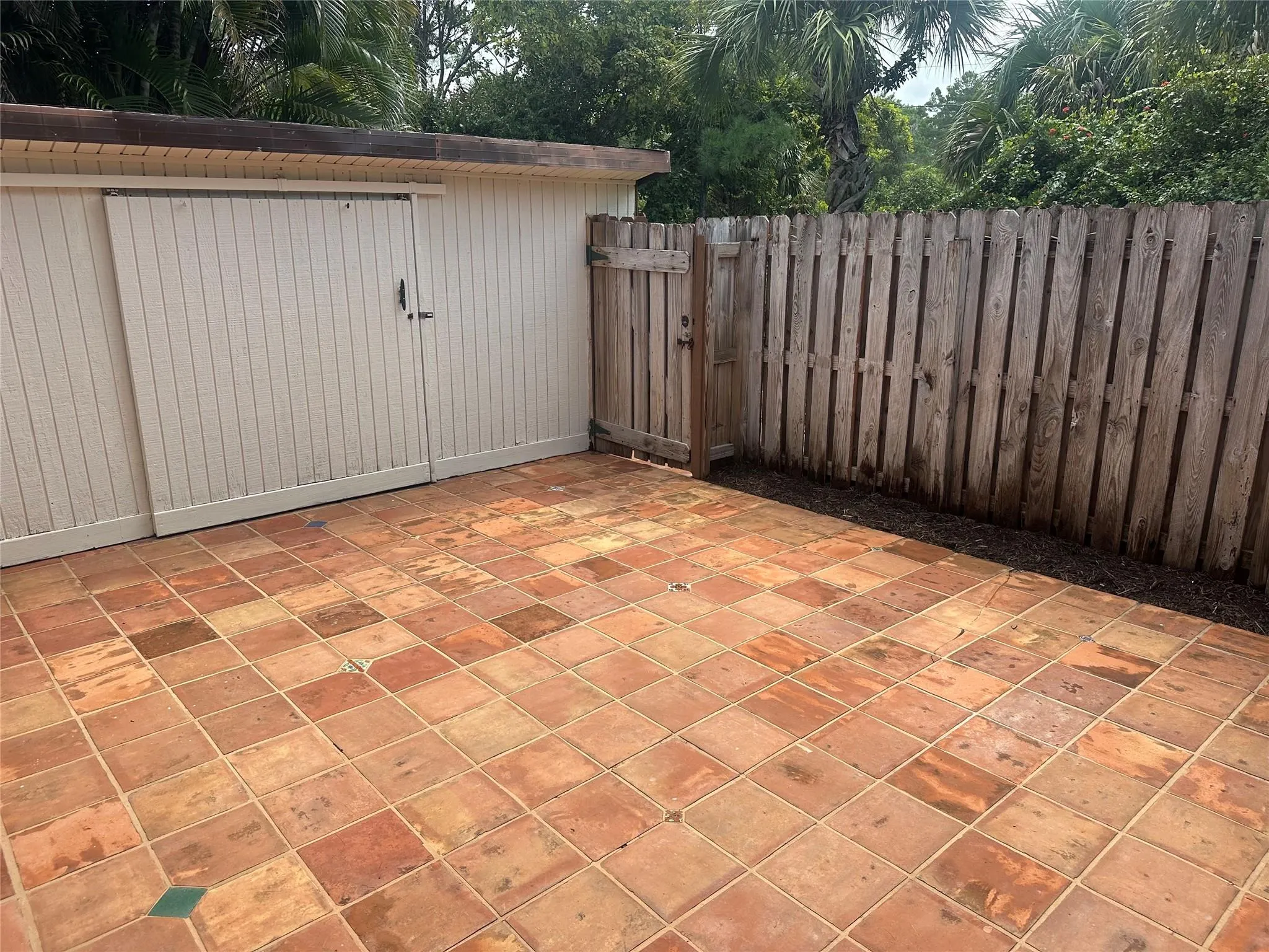 5748 SE Riverboat Dr