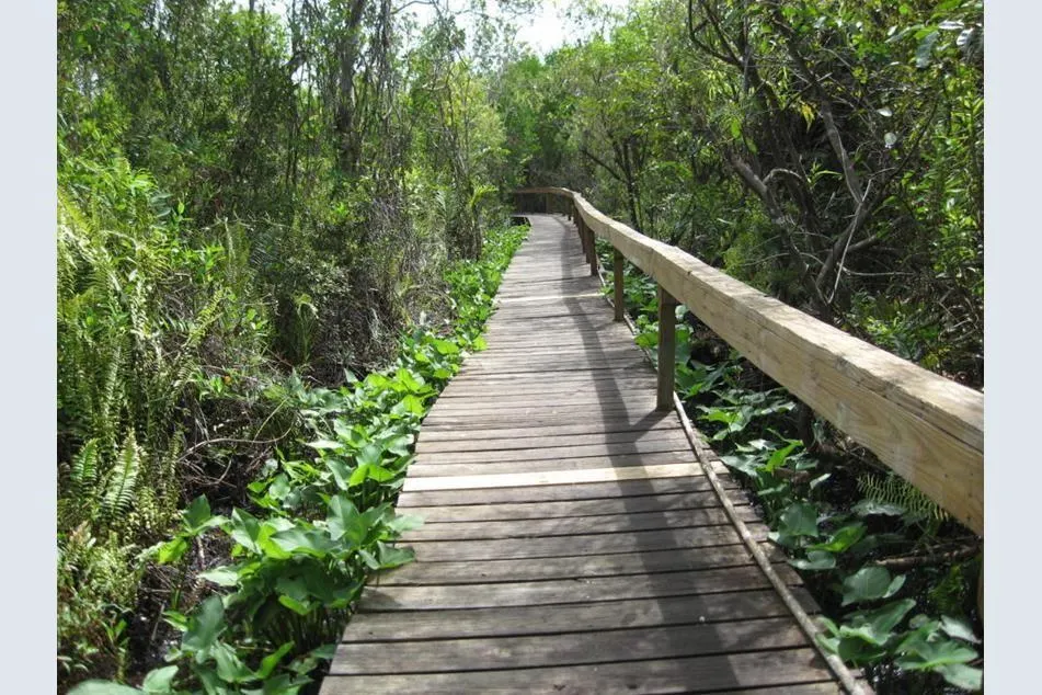 5748 SE Riverboat Dr