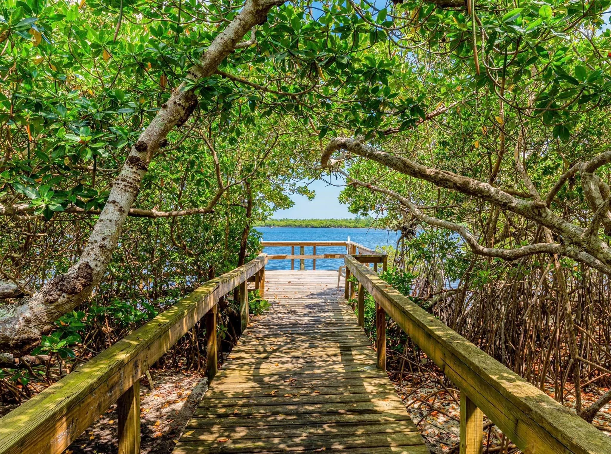 5748 SE Riverboat Dr