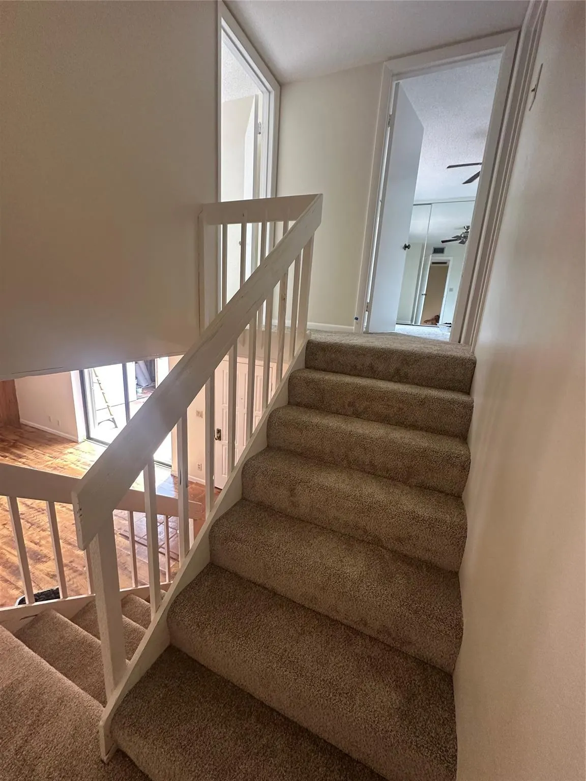 5748 SE Riverboat Dr