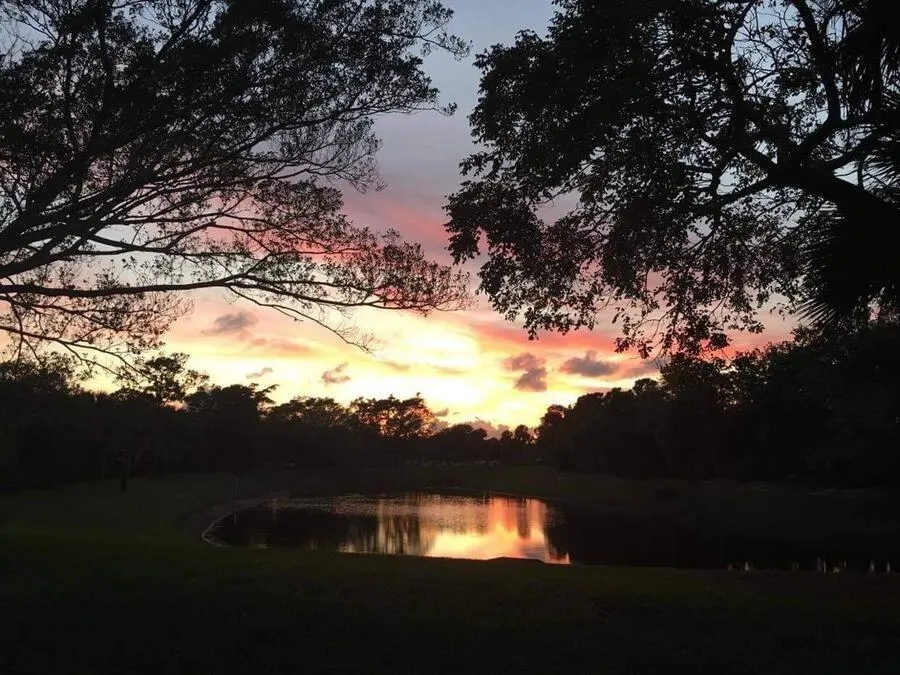 5748 SE Riverboat Dr