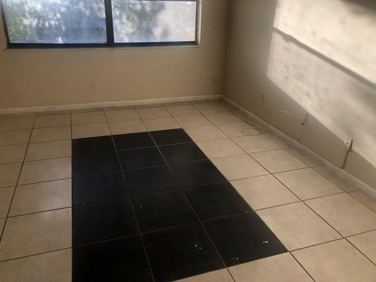 3700 NW 116th Ter