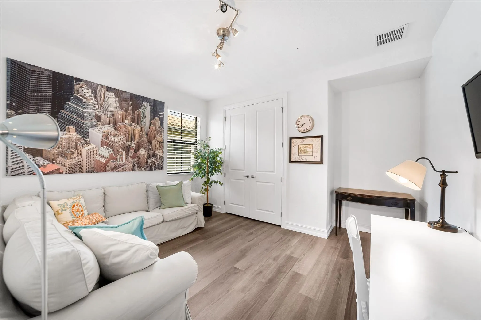 11315 E Watercrest Cir