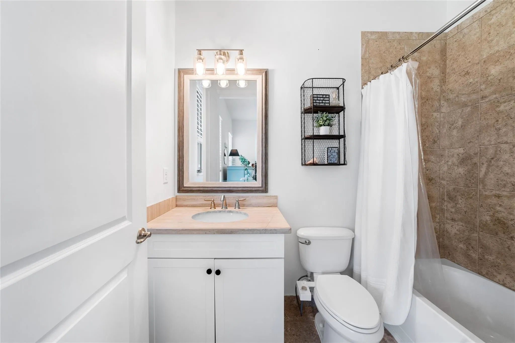 11315 E Watercrest Cir