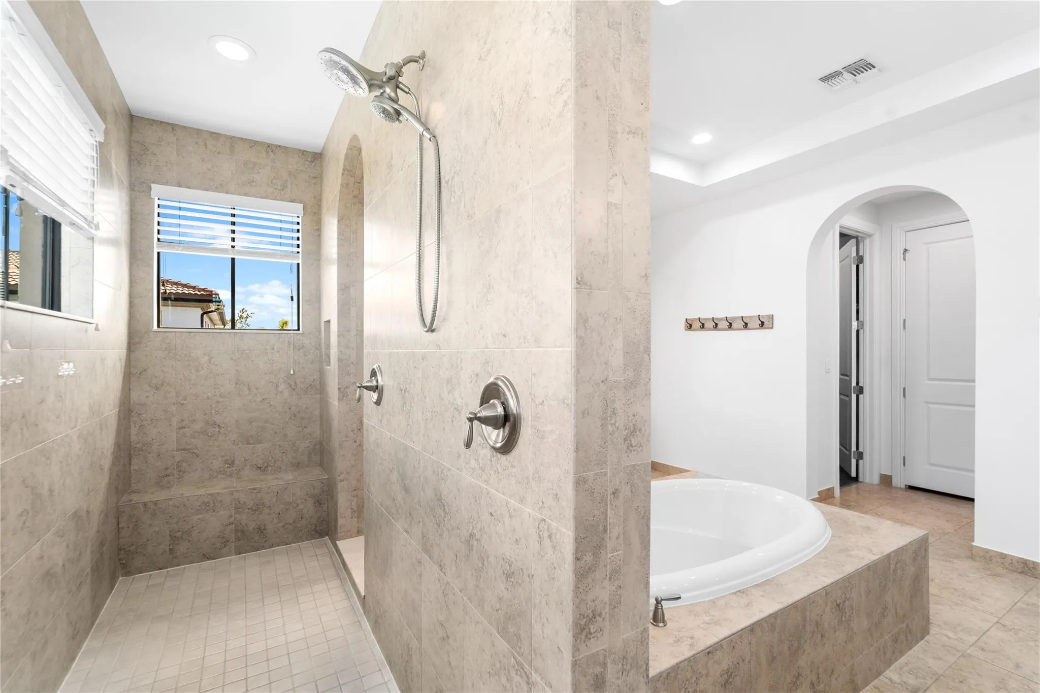 11315 E Watercrest Cir