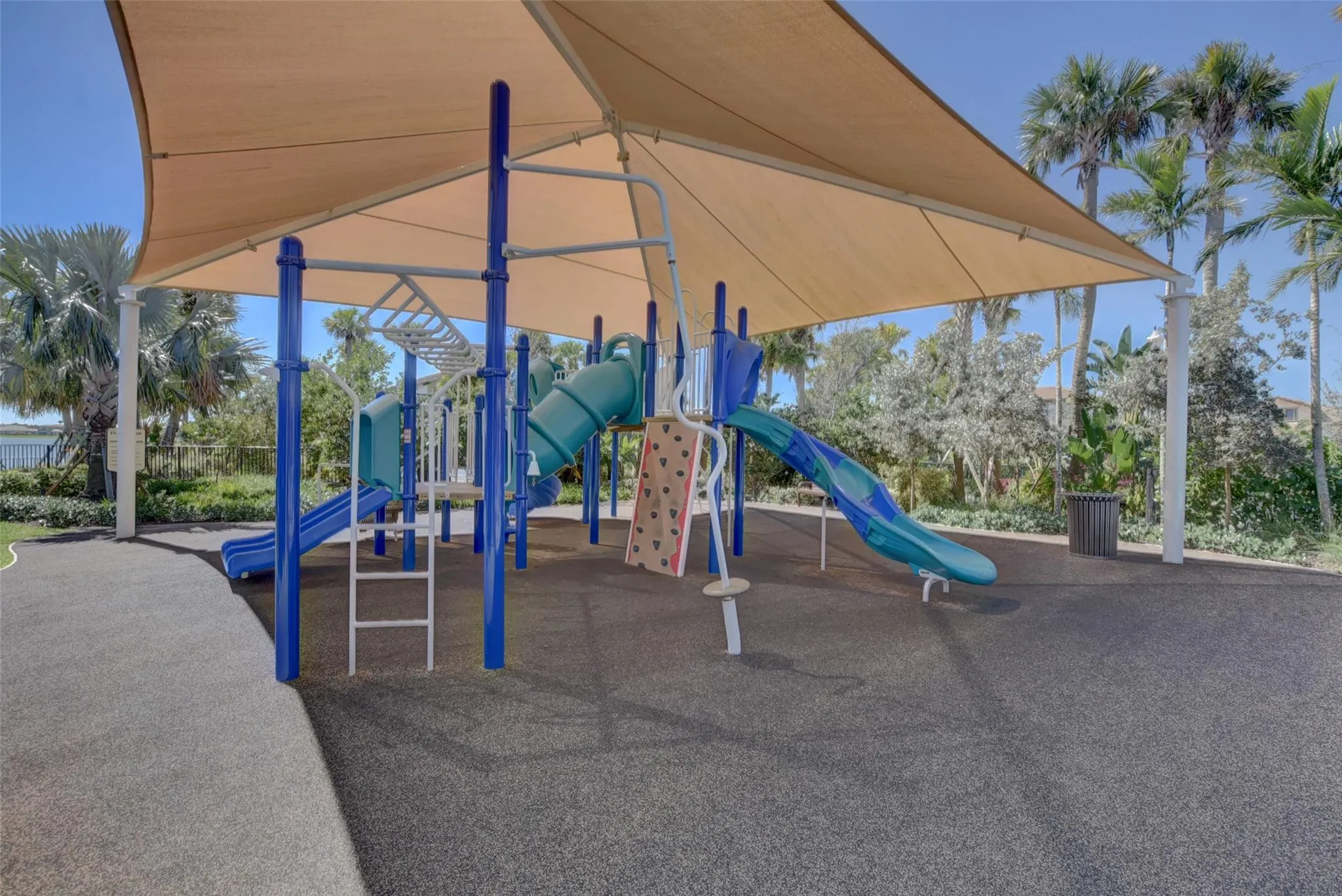 11315 E Watercrest Cir