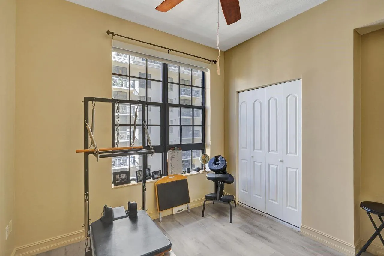 701 S Olive Avenue, #1214