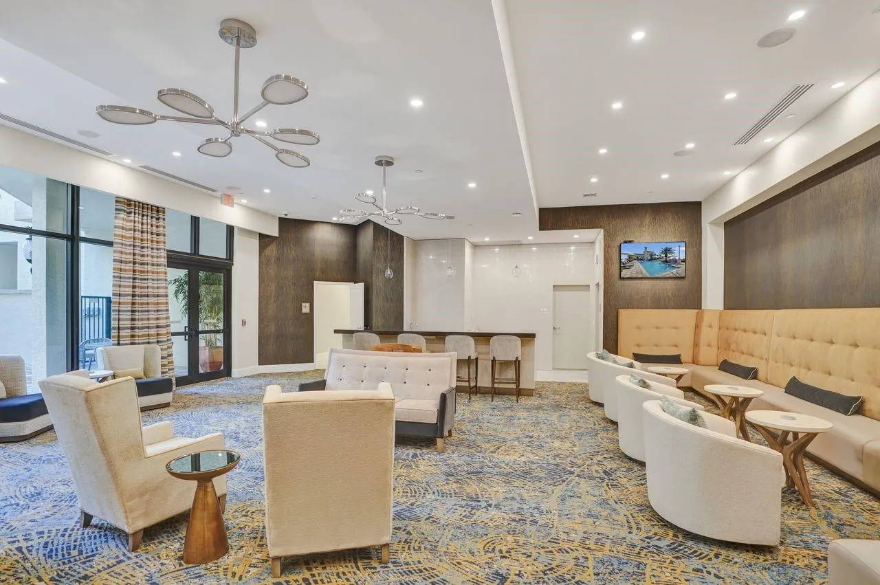 701 S Olive Avenue, #1214