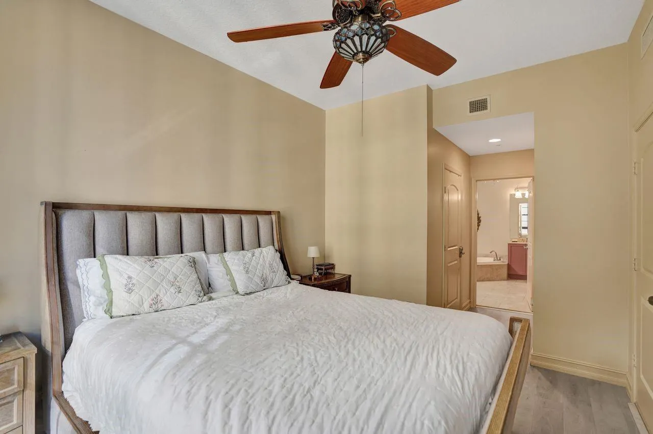 701 S Olive Avenue, #1214