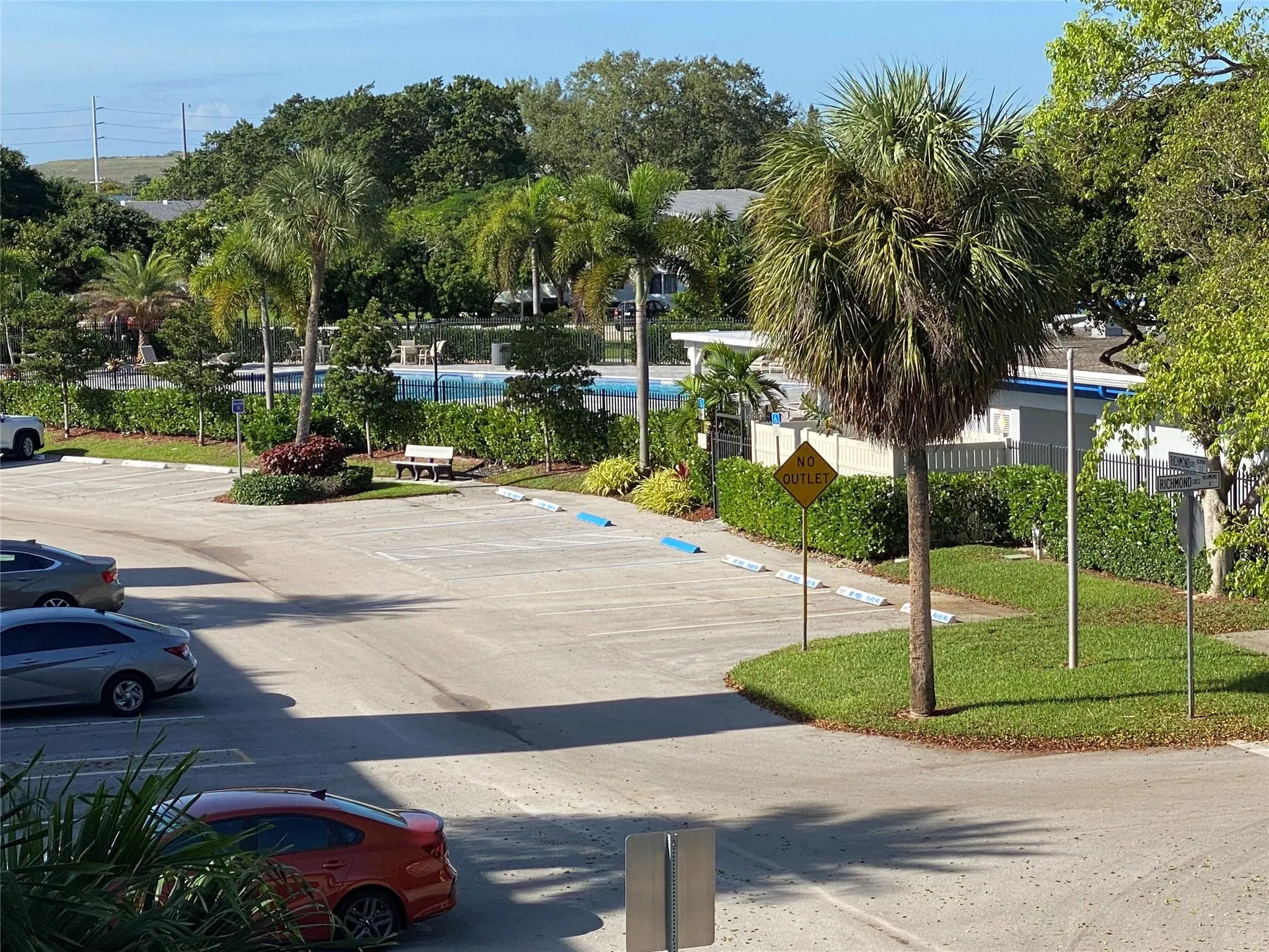 327 Richmond C, #327