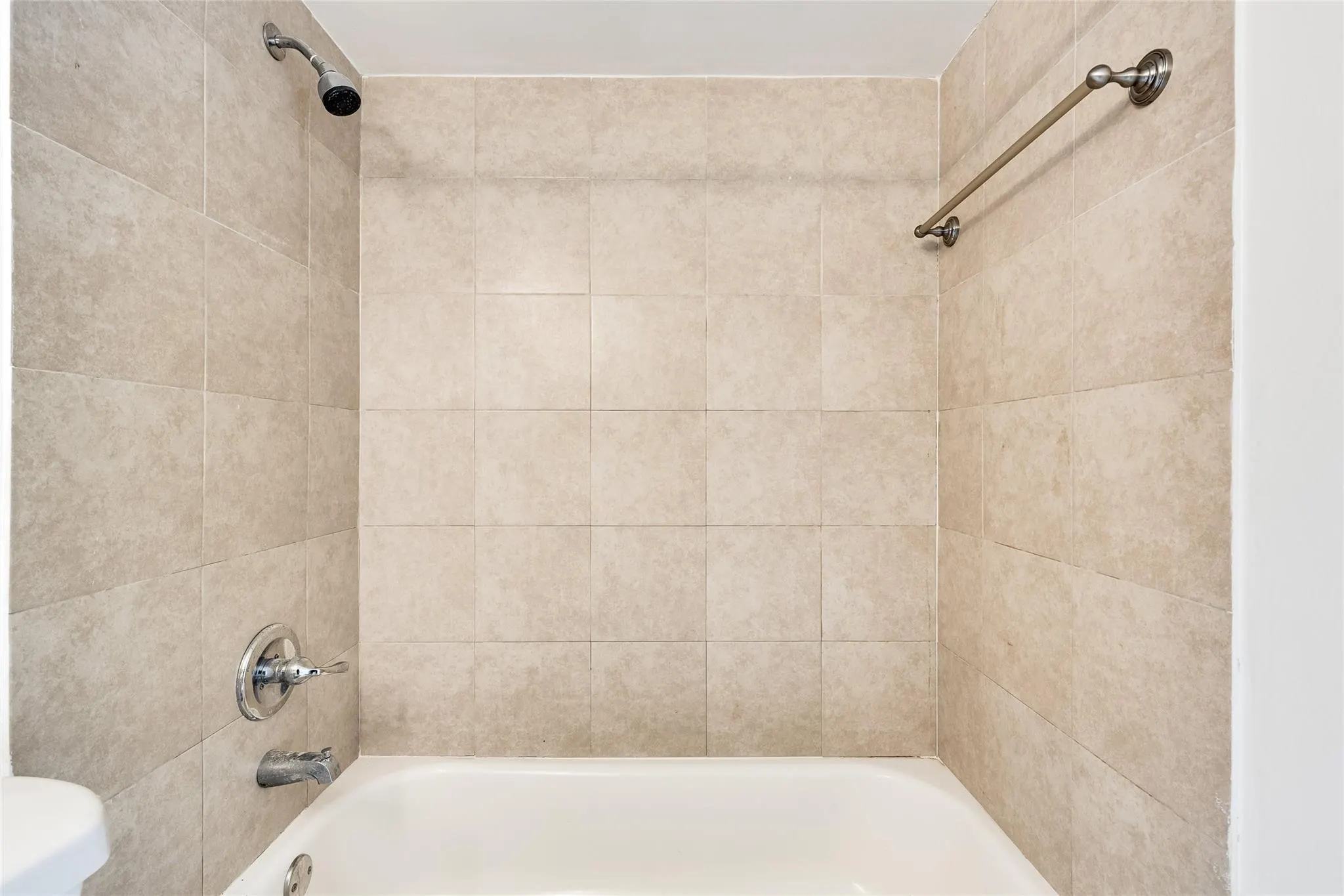 10773 Cleary Blvd, #104