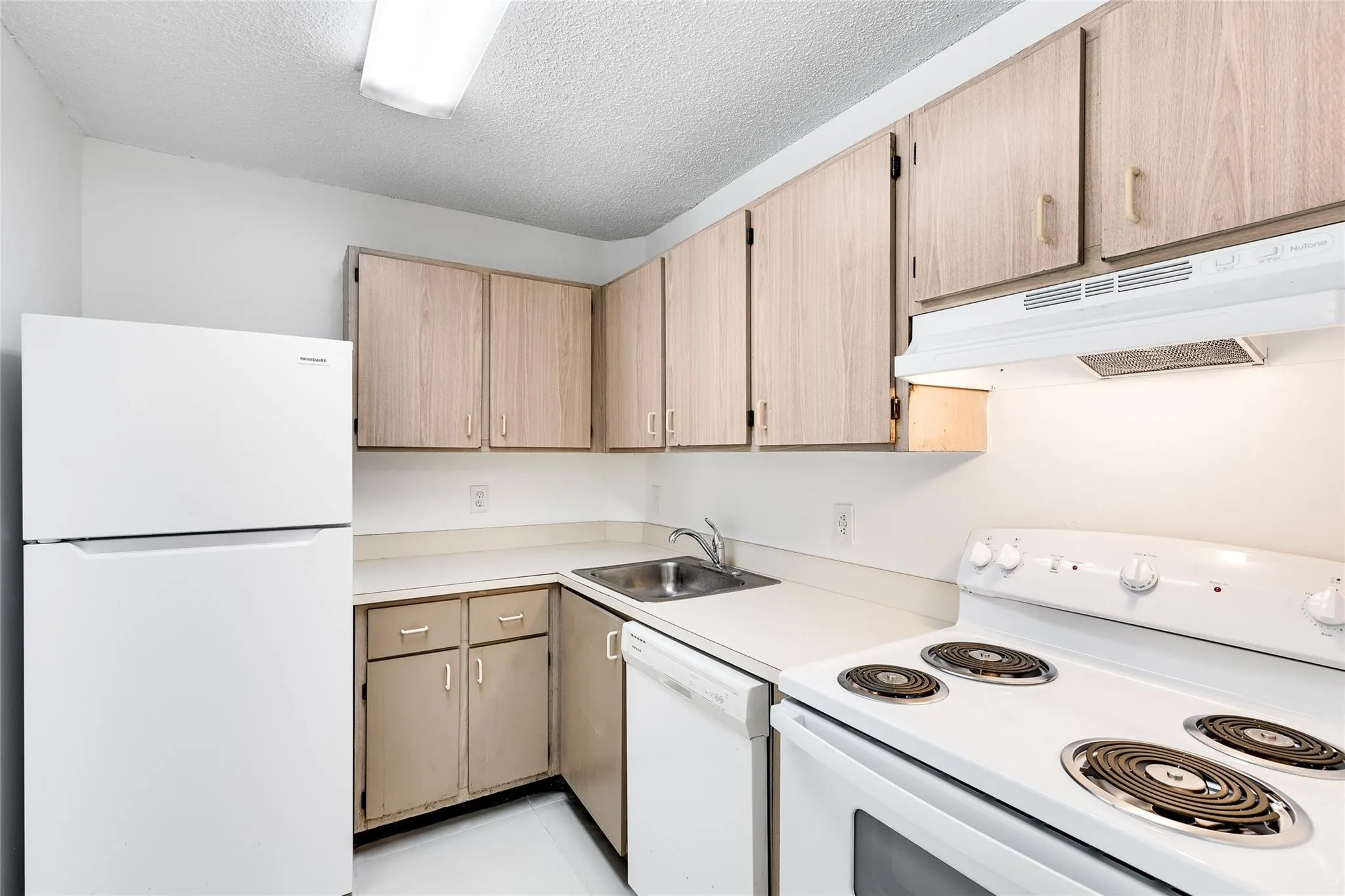 10773 Cleary Blvd, #104