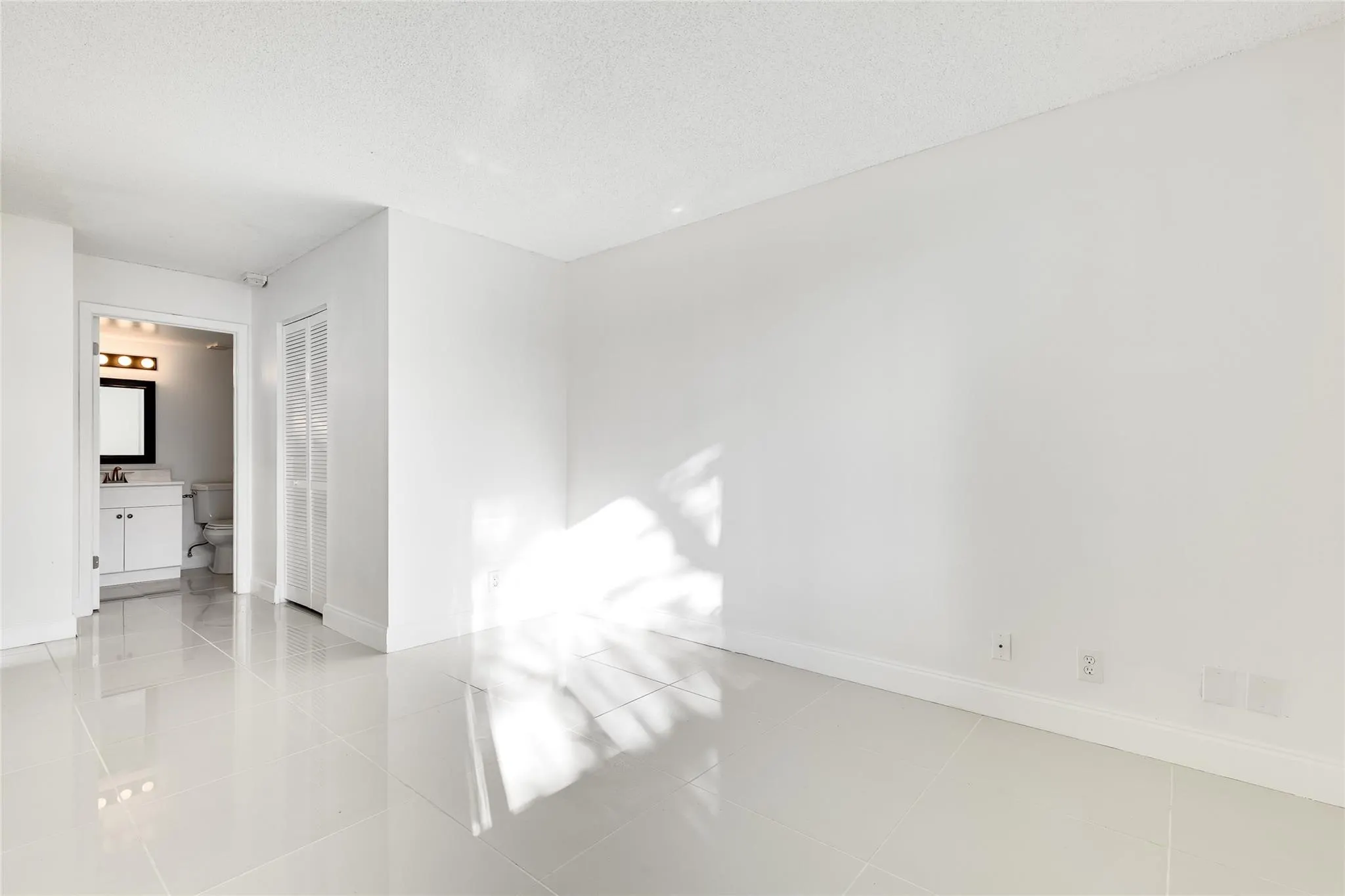 10773 Cleary Blvd, #104